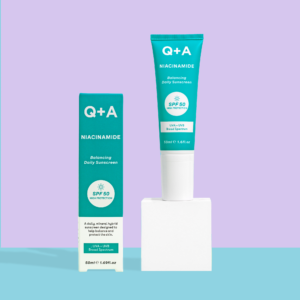 Q+A Niacinamide SPF 50 Créme Solaire quotidien équilibrant