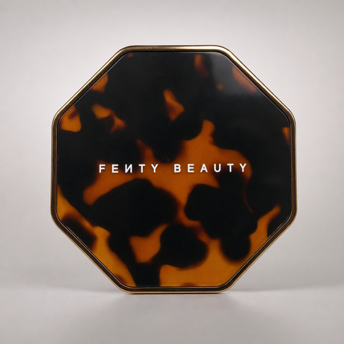 Fenty Beauty by Rihanna Hot Cheeks Velour Blushlighter — Fenty Beauty maquillage teint au Maroc